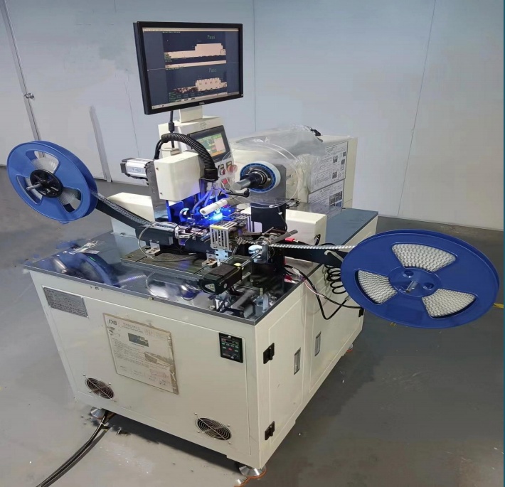 Automatic connector assembly equipment